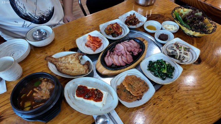  원주 오리고기 맛집 봉화산유황오리에서 건강한 한 끼