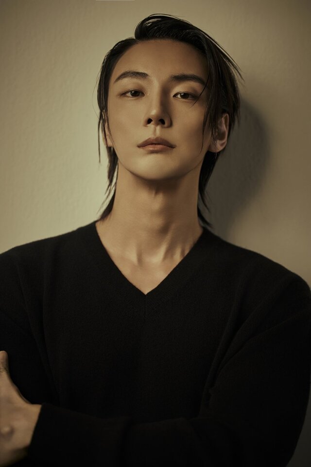 배우 <b>윤시윤</b>, <b>R&C</b> 엔터테인먼트와 <b>전속계약</b>
