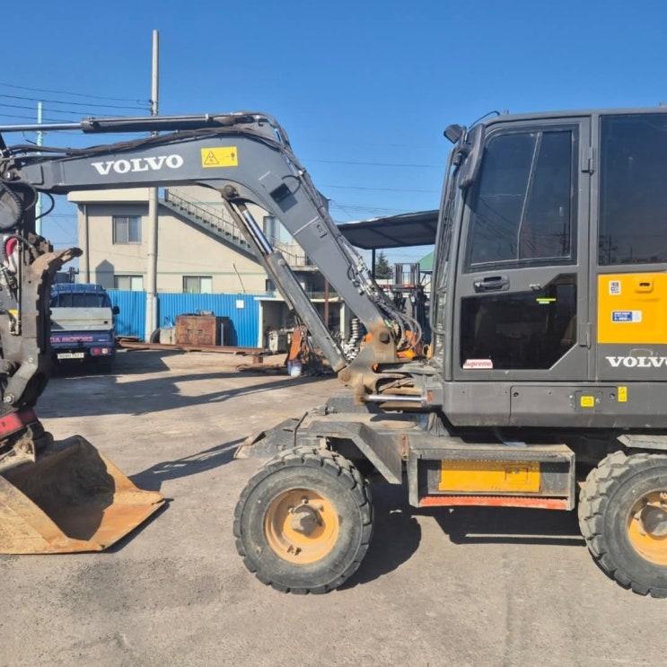 볼보 EW60E 2020년식 6200만원 판매합니다. 볼보 EW60E 2020년식 6200만원 판매합니다.