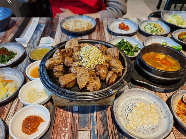  [단양 2박3일 여행 ①] 비 오는 날 힐링 여행! 마늘 떡갈비에 반했다...