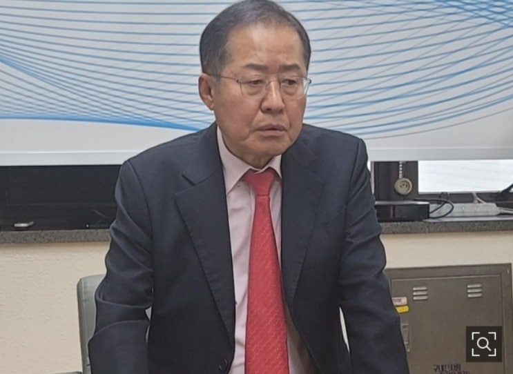[속보]<b>홍준표</b> "<b>대선</b> 생기면 <b>시장직 사퇴</b>..뒷배 놓고 하진 않아... 