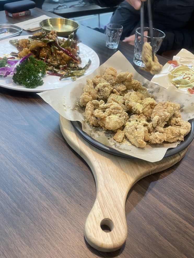  중국 광저우 백운구 강베이루~ 맥주 한잔할만한 곳!! 청담동 오늘은 한국에서 출장 오신 사장님과 함께~!