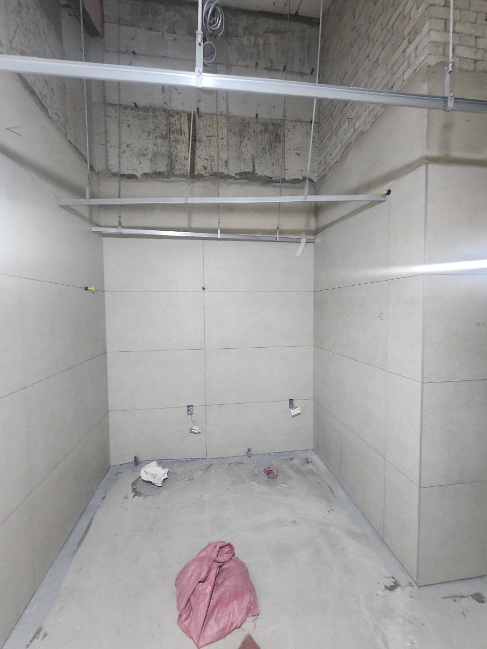 [포천화장실칸막이] 포천 몽베르CC 직원 식당 화장실 시공