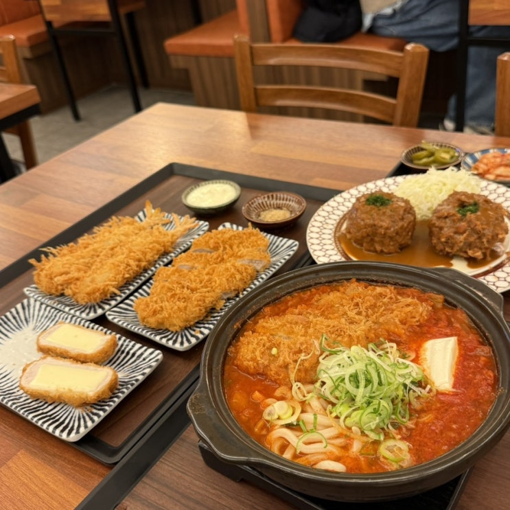 [학동역 맛집] 직장인 점심 수제 돈까스 맛집 <카츠공방 논현동> 멘치카츠, 순두부김치나베