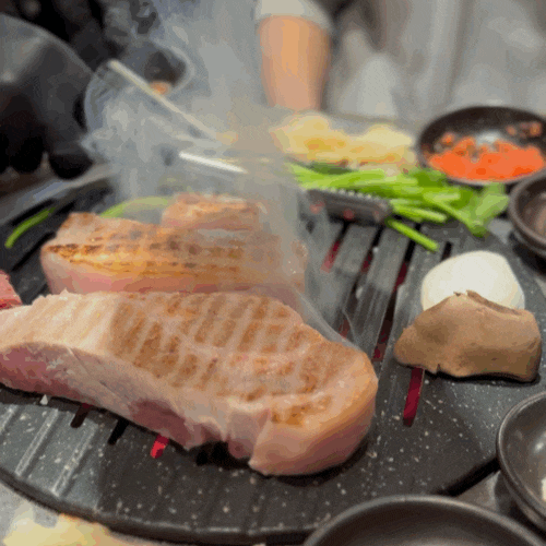  부산 광안리 고기집 광안대교뷰 직접 고기 구워주는 맛집, 석화연 부산 광안 본점
