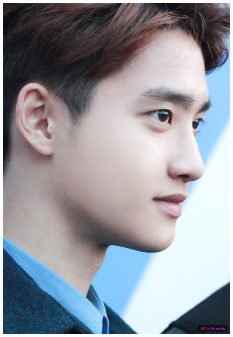<b>도경수</b>, <b>악플러</b>들 잡았다! 선처 없이 <b>강경 대응</b> 선언! 바로 법적... 