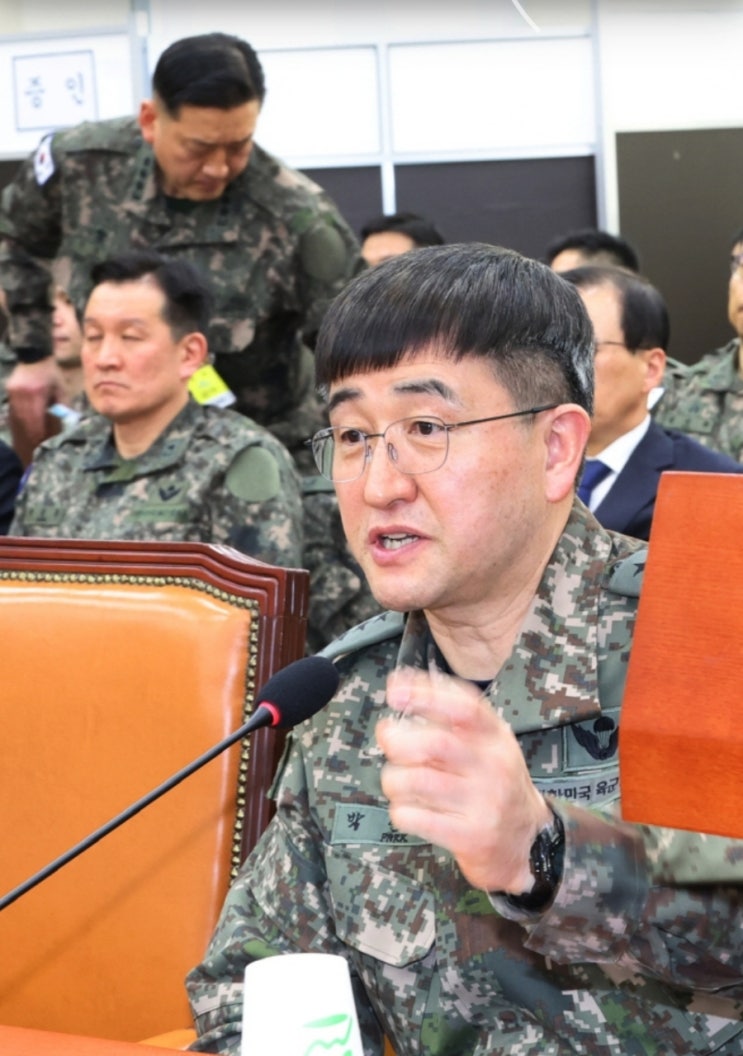 국방부, 전 계엄사령관 <b>박안수</b> 총장 <b>기소휴직</b>.정채현... 
