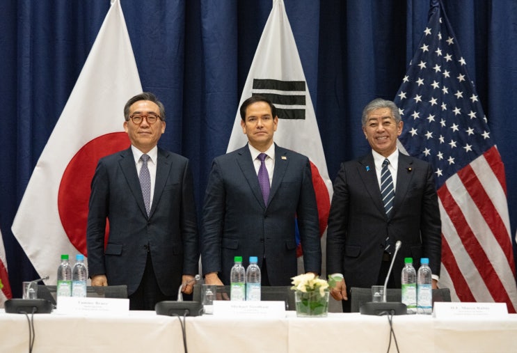 뮌헨안보<b>회의</b>에서의 <b>한미일 외교장관</b> 회담 [제1756호]