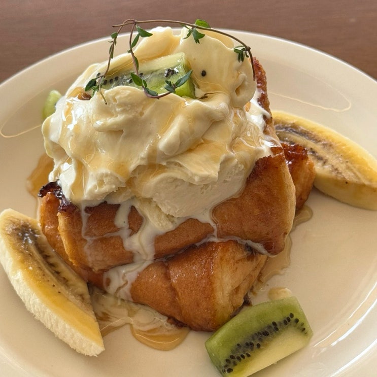  제주도서귀포 브런치카페 제주감성카페 위이 제주브런치맛집