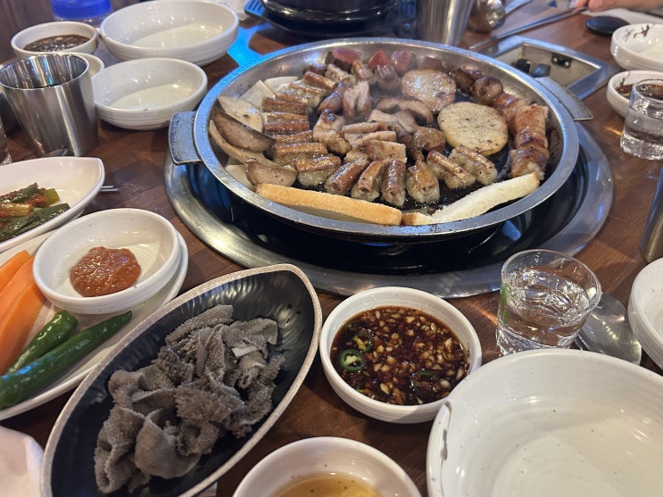  사당역 대화하며 술한잔 하기 좋은 소곱창맛집<태황소>(소 모듬구이, 소막창, 얼큰라면, 볶음밥)