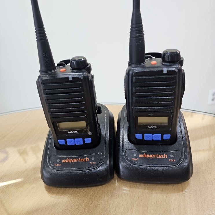  윈어텍 중고무전기 디지털 N4800,N4500 2대 보유중