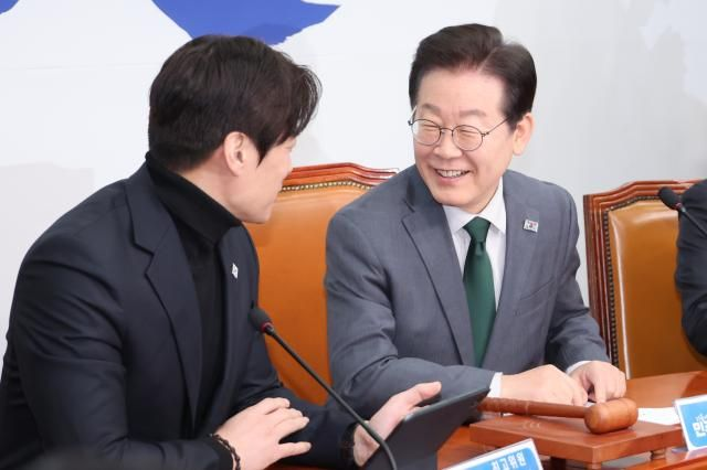 이재명 "국민의힘, '尹 손절' 고민해도 극우 본색 숨기기 어려워"