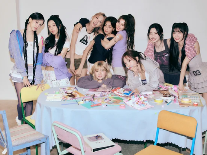 <b>트와이스 스토킹</b> 으로 심각한 정신적 피해... <b>법적대응</b> 예고