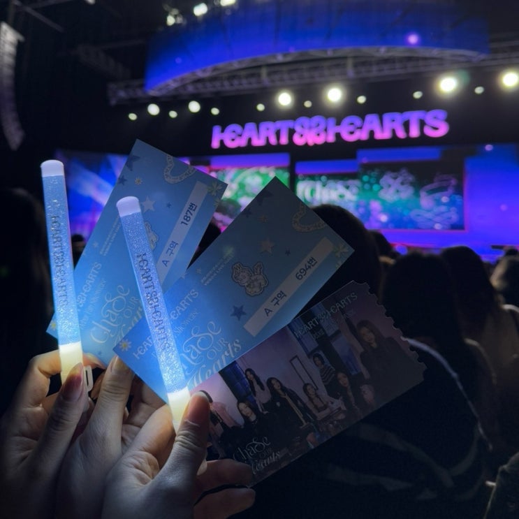250224 <b>하츠투하츠</b>(Hearts2Hearts) <b>데뷔</b> 쇼케이스... 