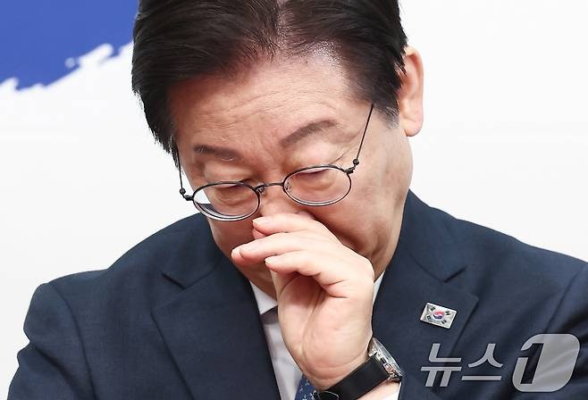 <b>이재명</b> 공직<b>선거법 2심 재판</b> 진행… 민주당 운명 가를 판결 임박