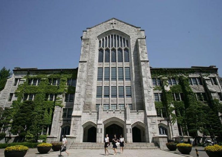 <b>이화여대</b> <b>탄핵 찬반</b>, <b>이화여</b>자대학교의 격렬한 충돌, <b>탄핵 찬반</b>... 