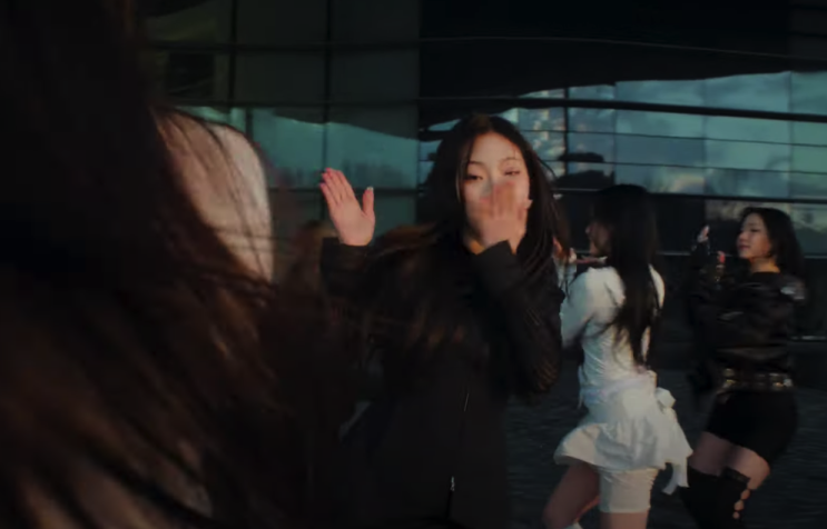 SM <b>하츠투하츠 데뷔</b> 카르멘 지우 유하 멤버별 프로필