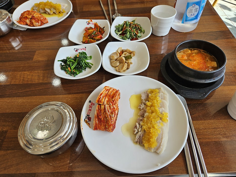 돈통마늘보쌈 덕소점 사진 4