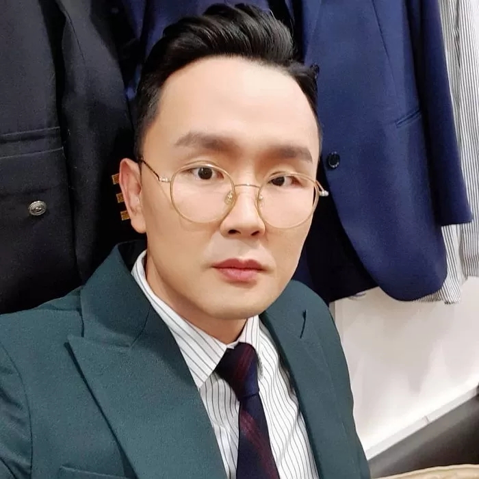 드디어 성사된 '<b>윤형빈</b>vs<b>밴쯔</b>' <b>격투기 대결</b>... 유튜브 채널... 