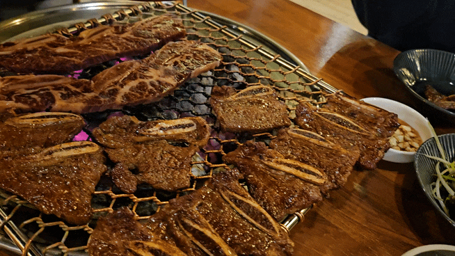 대구 신천시장 LA갈비 맛집 - 화륵향 신천시장점