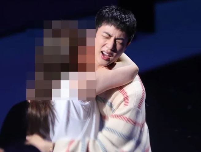 <b>BTS 진</b> 팬미팅서 <b>성추행</b>한 50대 일본여성 형사입건, 경찰... 