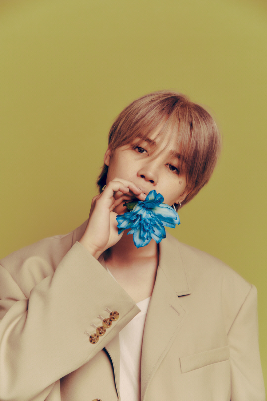 "BTS <b>지민</b> '<b>Who</b>', <b>스포티파이</b> 15억 스트리밍 달성…솔로곡 첫... 