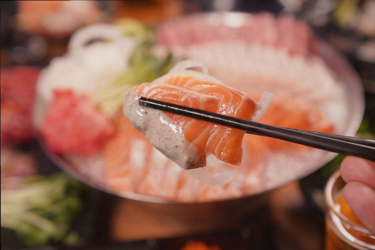  화양동 맛집, 가족과 함께 즐기는 육회한연어 건대점의 특별한 경험