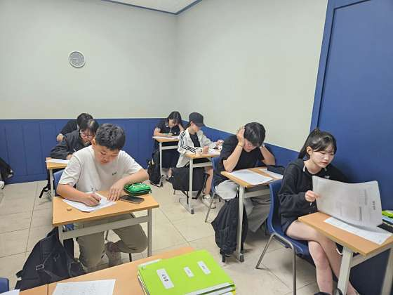 서울스카이영어학원 사진 2