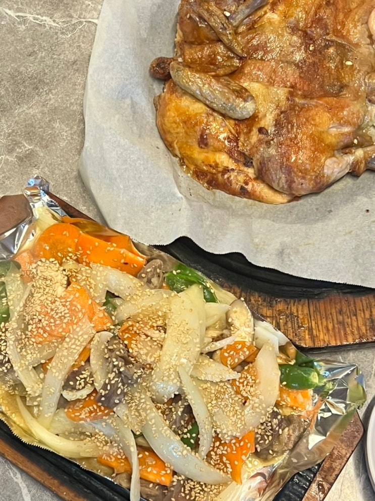  부천통닭 참나무장작구이통닭 맛있어요 진짜..
