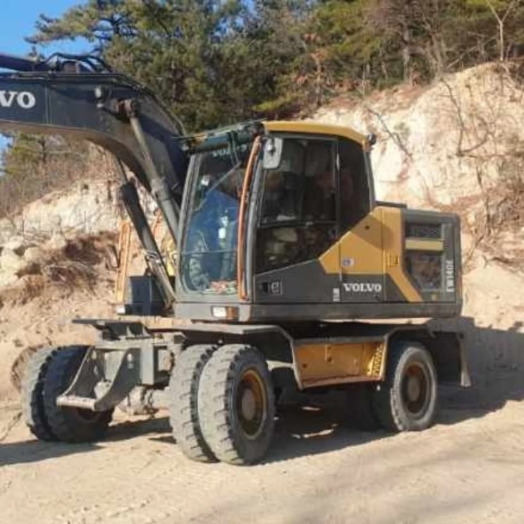 볼보 EW140E 2018년식 7300만원 판매합니다. 볼보 EW140E 2018년식 7300만원 판매합니다.
