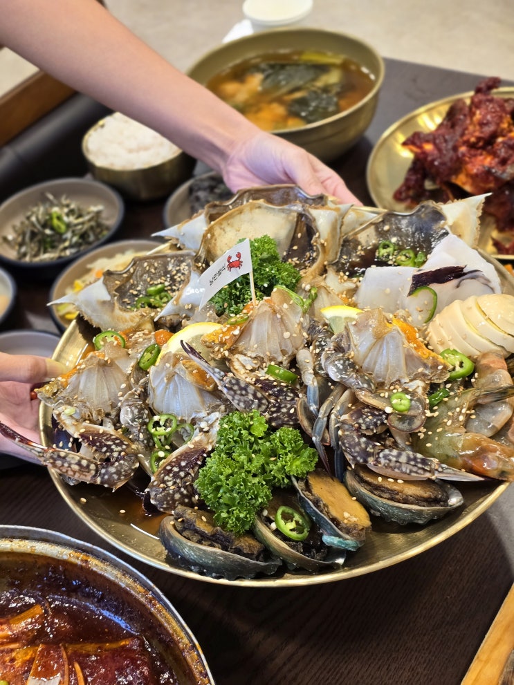  여수 게장 무한리필 여수 간장게장 해산물 한정식 한상!
