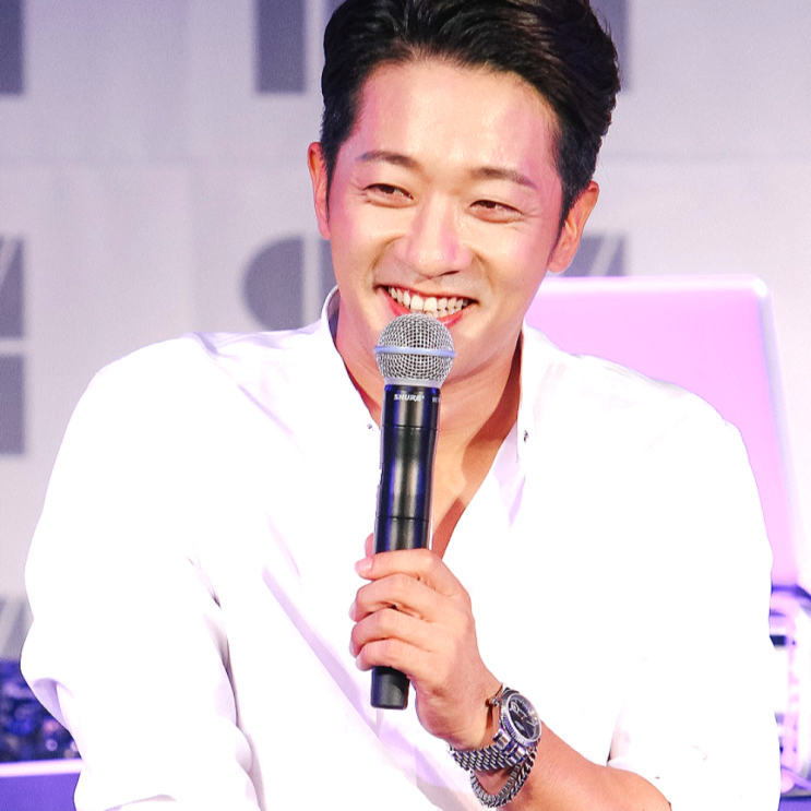 <b>알렉스</b> <b>이혼</b>, <b>4년전</b> 9살 연하 아내와 합의<b>이혼</b>, 나이 국적 자녀... 