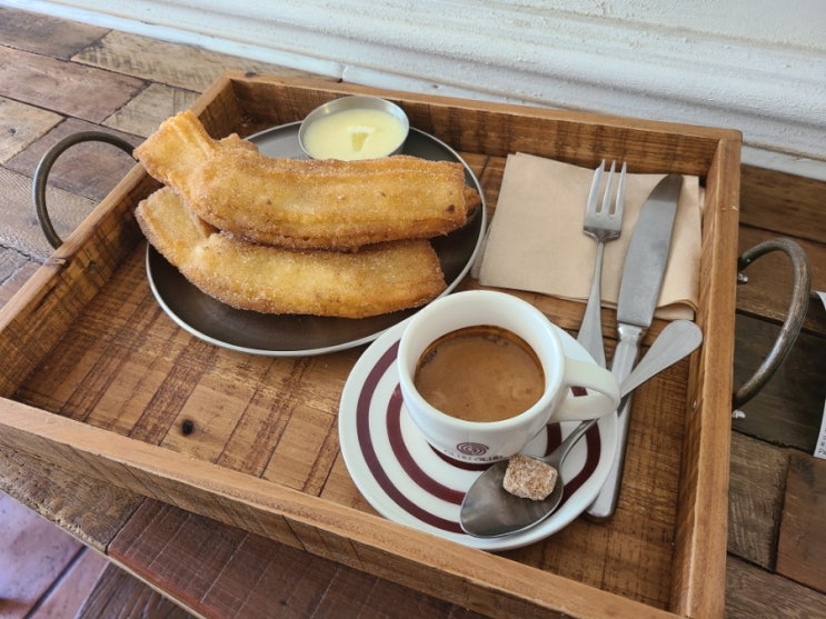  선릉카페 글루글루에서 맛있는 츄러스랑 에스프레소 한잔 미시기