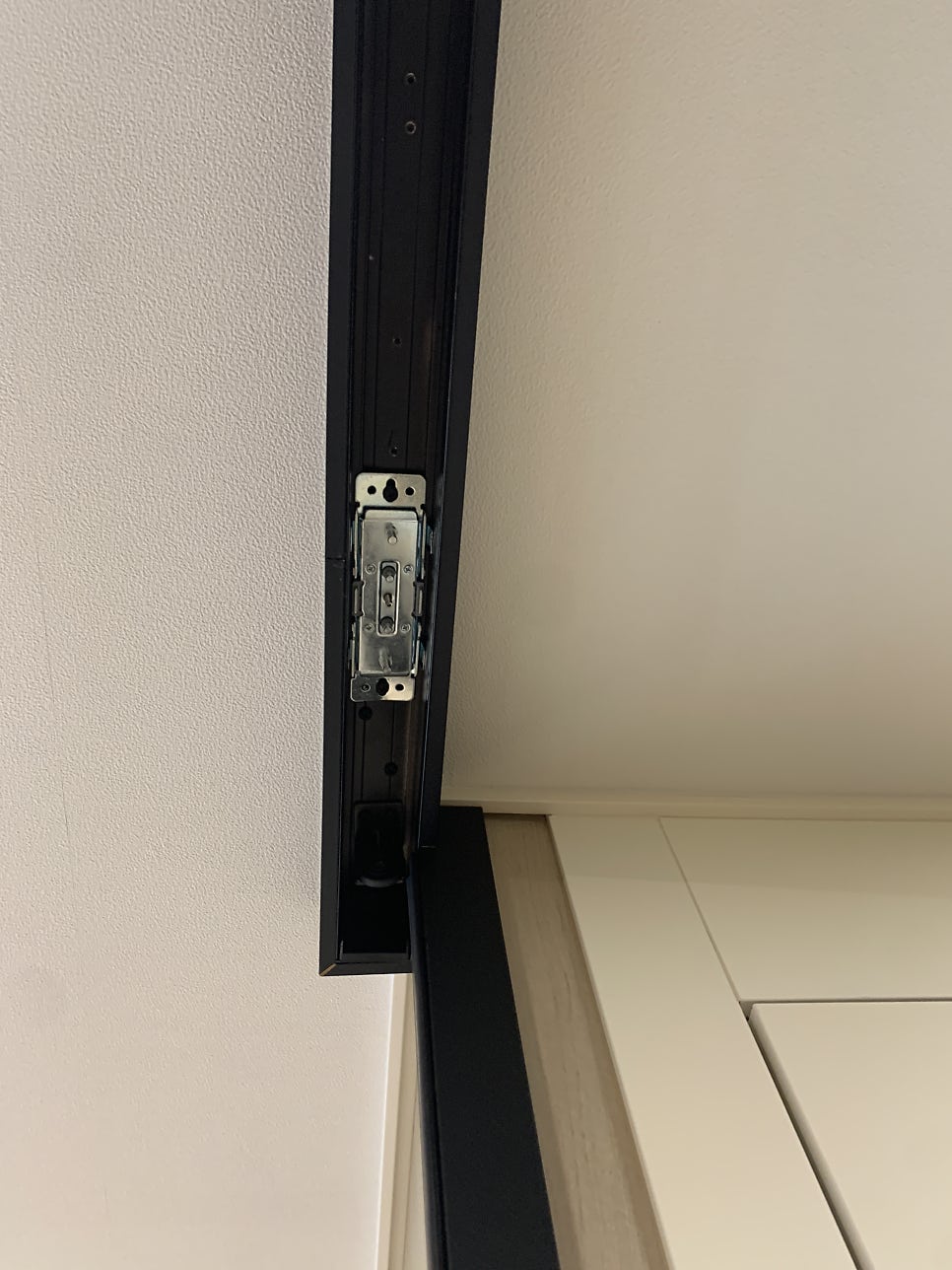 현관중문 원슬라이딩도어 고장수리 수원광교