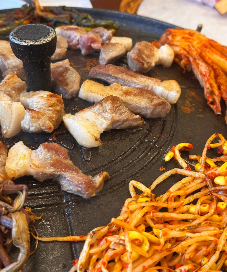  목동역맛집 김치옥! 신정역/신정동 삼겹살이 맛있는 점심 고기집!
