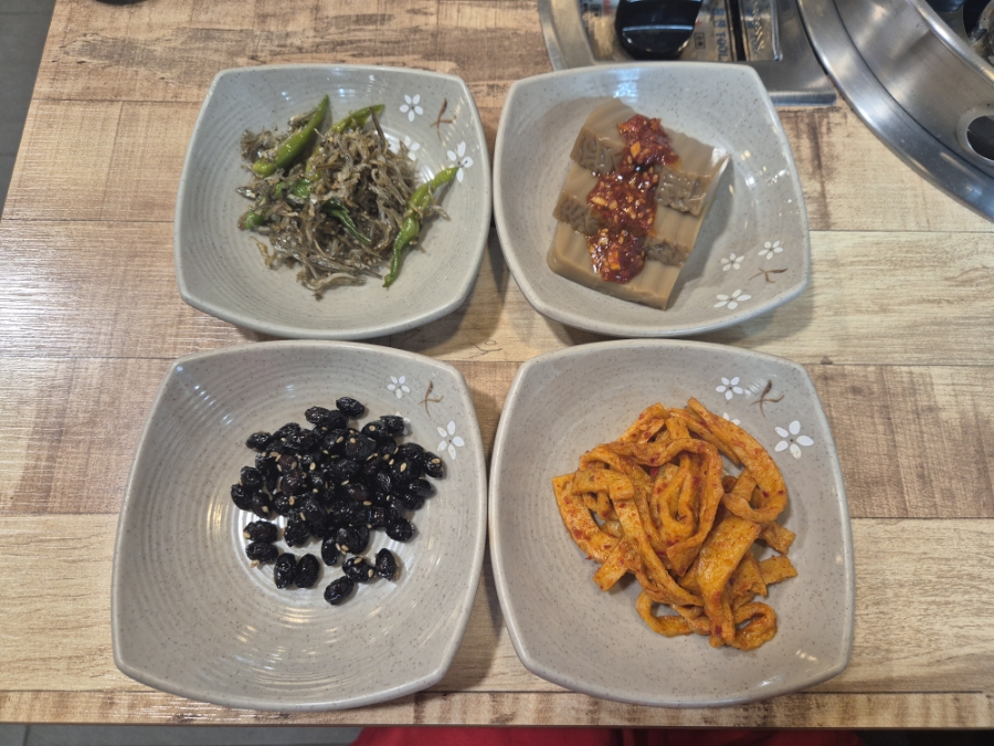명동찌개마을 개봉역점 사진 5