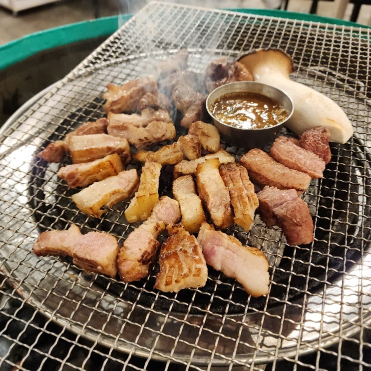  태전동 맛집, 은은한 불향 나는 고기 짚탄