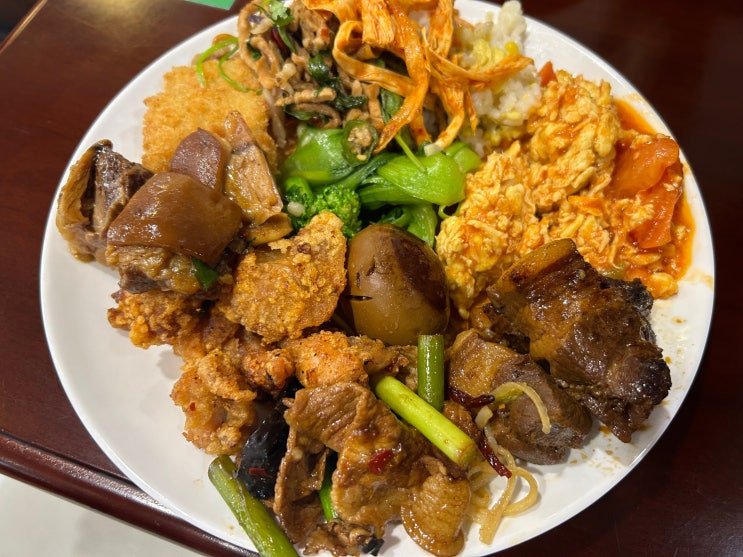  안암오거리 고려대학교 앞 유일무이한 본토의 맛 중식뷔페 <산시면가>