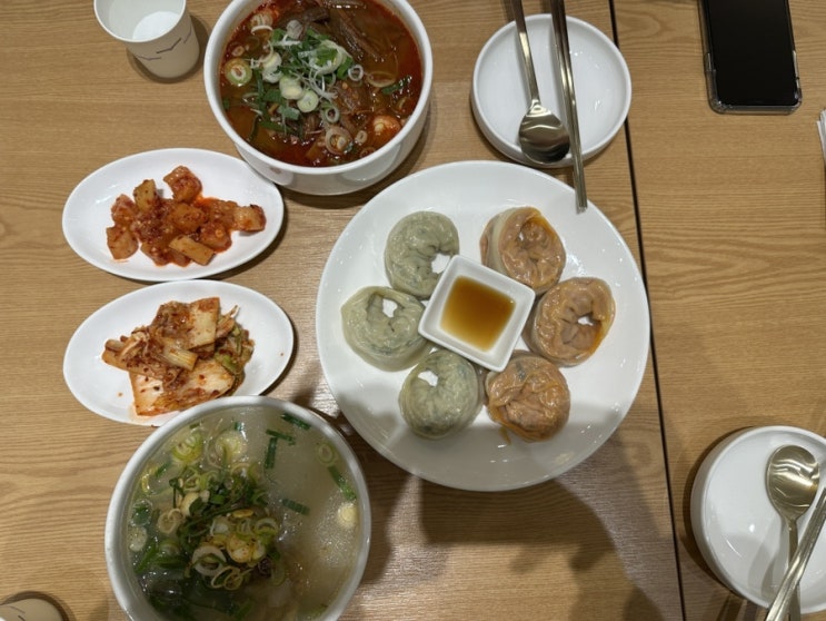  인천공항제2터미널맛집 삼청동맛집 황생가칼국수 인천공항제2터미널점