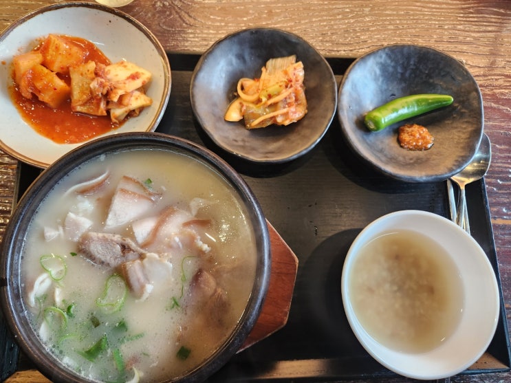  부남 남천역 인근 웨이팅이 미쳐버린 넘버원 국밥 맛집 <안목>(돼지국밥)