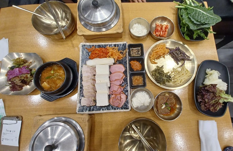  [만석장 롯데월드몰점]두부 한정식 쌈밥전문점 솔직리뷰