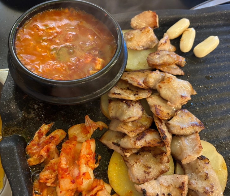  인천 서구 서구청 맛집 육더쿠 100% 내돈내산 맛집 후기