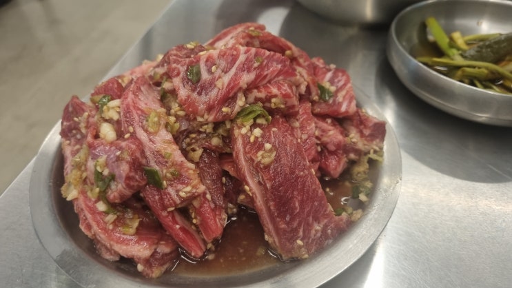  압구정 맛집 우대포, 수험생 위한 최고의 선택! 양념 소갈비살로 에너지 충전!
