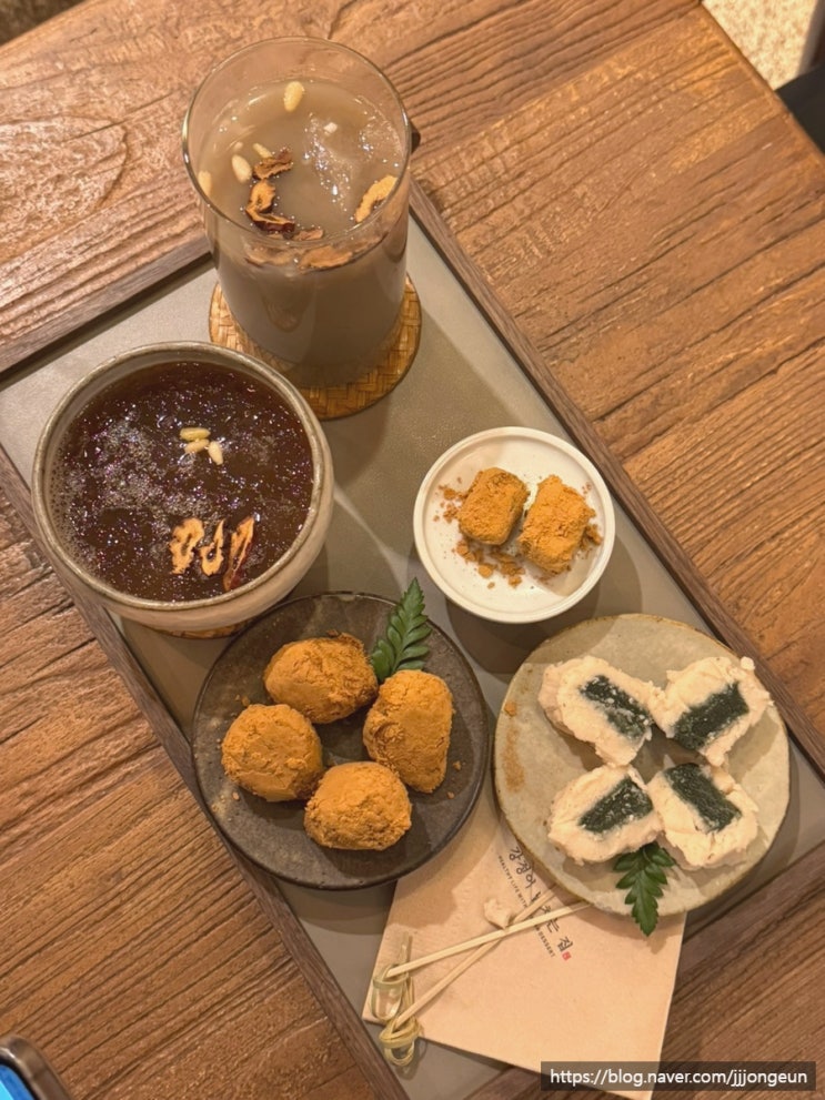  청담역 답례품 '강정이넘치는집' 이북식 인절미 맛집