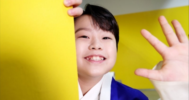 12살 황민호, 예능과 음악을 넘나드는 젊은 감성 거인의 비밀?