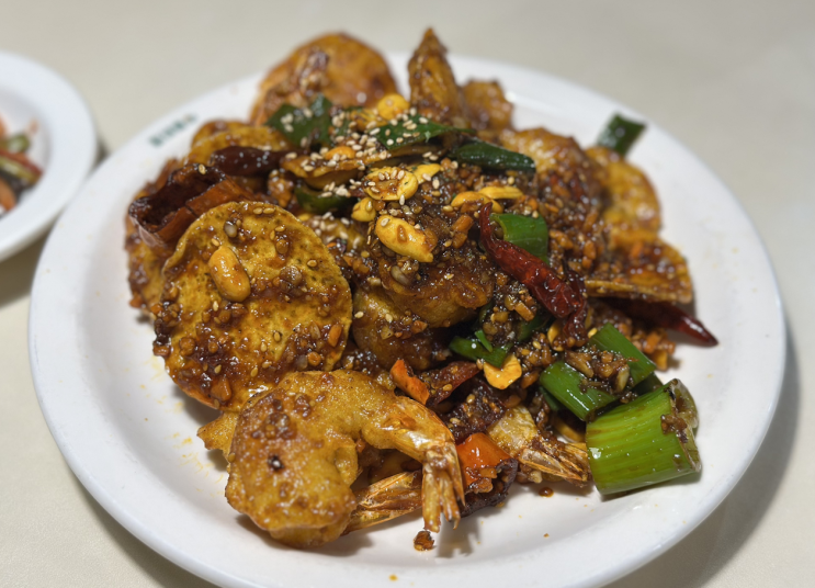  캐주얼한 논현역 중국집! 거를 것 없이 다 맛있는 | 차이들 논현점
