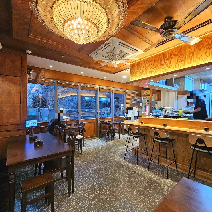  시청카츠, 부산시청역돈까스 커플 직장인 점심 (주차O)