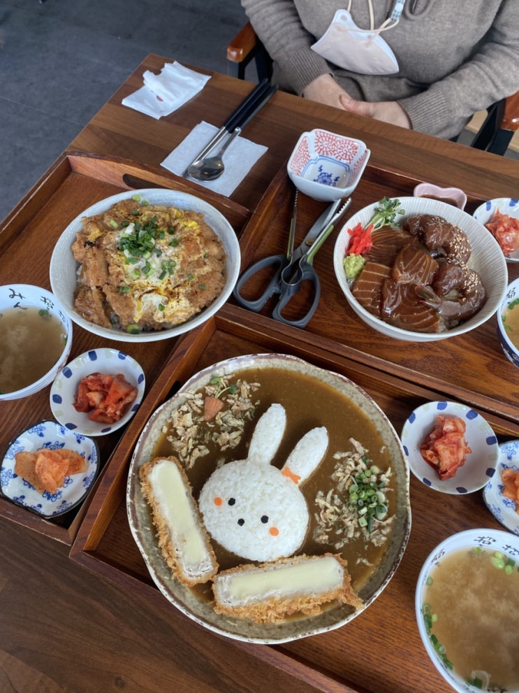  군산대맛집 귀여운 군산 토끼카레 판매하는 후성식당 미룡동점심 가성비 군산덮밥 연어장새우장 돈카츠덮밥 미룡동혼밥 군산맛집