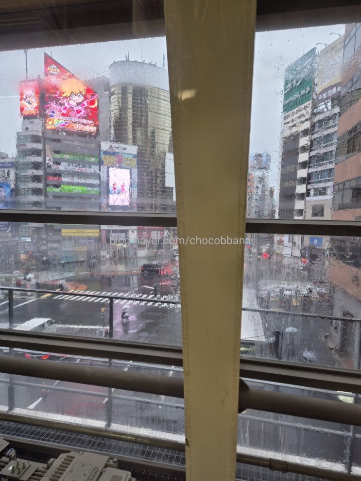  도쿄여행 시부야 쇼핑 메가돈키호테 abc마트 atmos 신발 히카리에 전망대 시부야 스크램블 스카이 일본여행