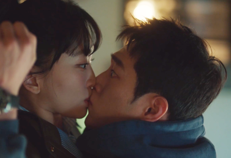 <b>서강준</b> 인생 연기 터졌다! <b>언더커버 하이스쿨</b> 뽀뽀엔딩에... 
